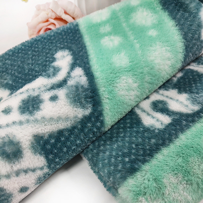 印刷されたウサギのPlush緑の擬似毛皮材料330gsm 150D